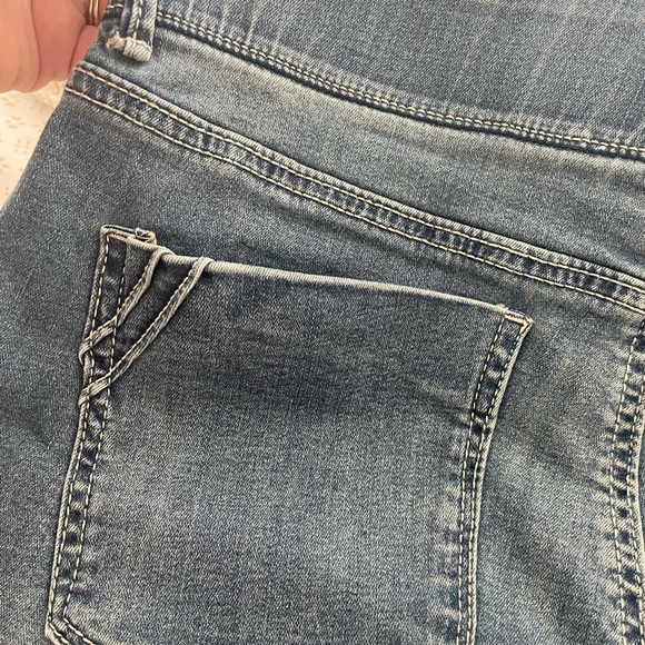 Apt. 9 Women's Ankle Jeans in Blue - Picture 6 of 12